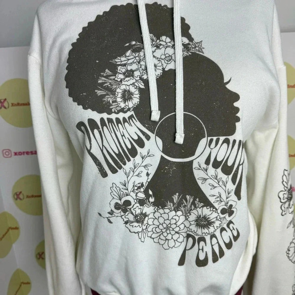 Modern Lux Women's Protect Your Peace Graphic Sweatshirt - Cream - Picture 3 of 7